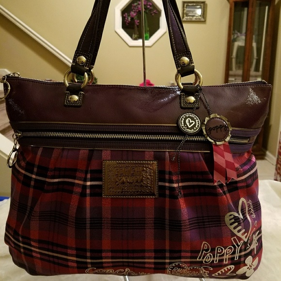 Coach Handbags - 🍃MINT🍃Coach🌺Poppy🌺Tartan Glam LG Tote Vintage